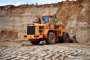 chargeuse sur pneus YAMZ-7601